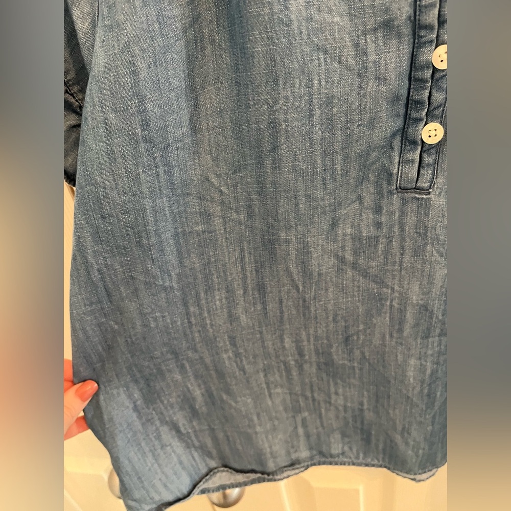 Lands’ End Chambray Ruffle Neck Blouse Medium - Picture 13 of 13